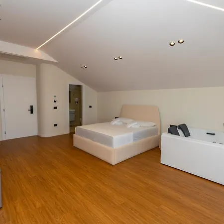 Hotel Golden Horizon