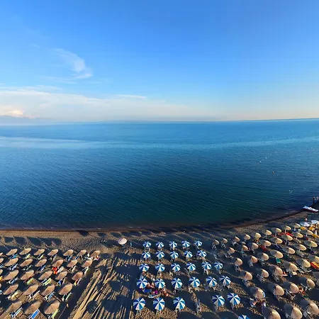 Golden Horizon Velipojë
